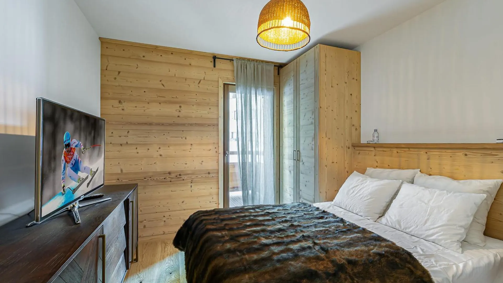 Appartement T3 Avec Parking A 100M Des Pistes A Courchevel, 6 Couchages - Fr-1-563-61 Апартаменты